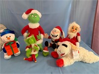Holiday Stuffed Animals Grinch & Lambchop