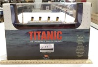 Titanic die cast model