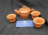 Small Chinese Clay Tea Pot w/ Tea Cups