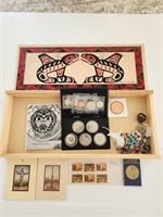 Beautiful Indigenous Keepsake Box With 2 Small Pri