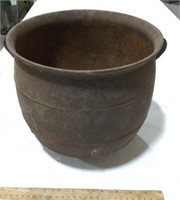 Cast iron pot-no handle