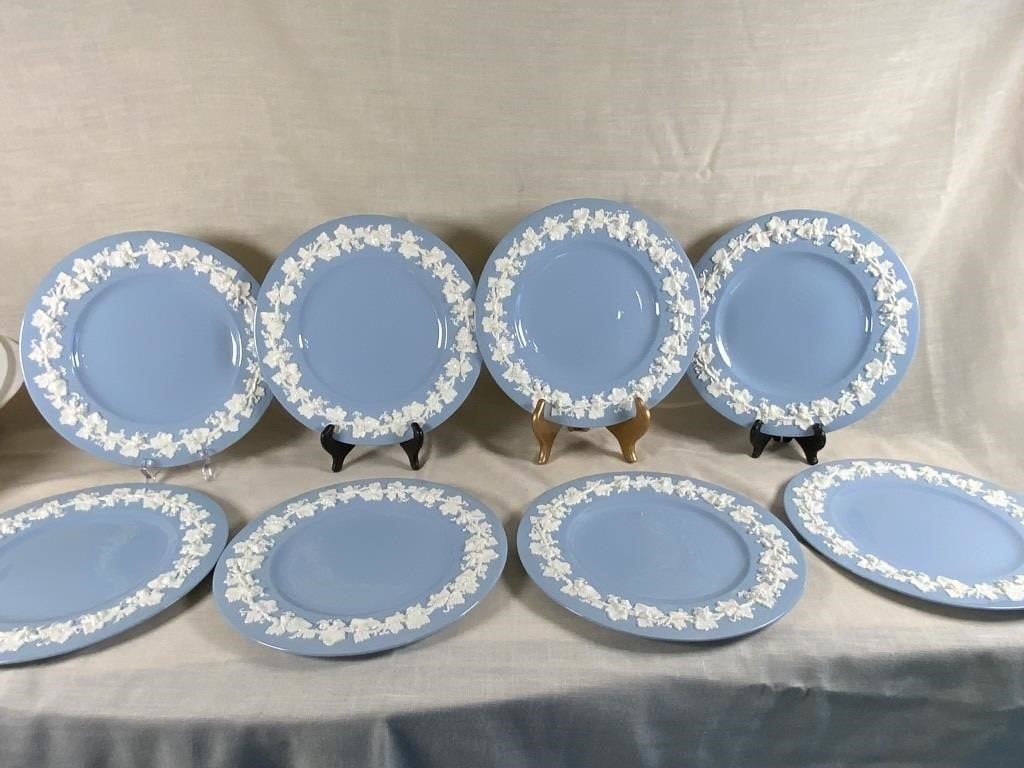 Vintage Wedgwood England  Dinner Plates