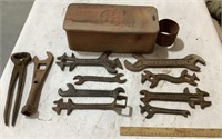 Wrenches w/metal box