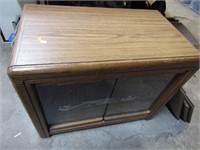 ENTERTAINMENT TV STAND