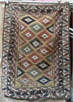 3' 6" x 4' 9" Caucasian Shirvan Rug.