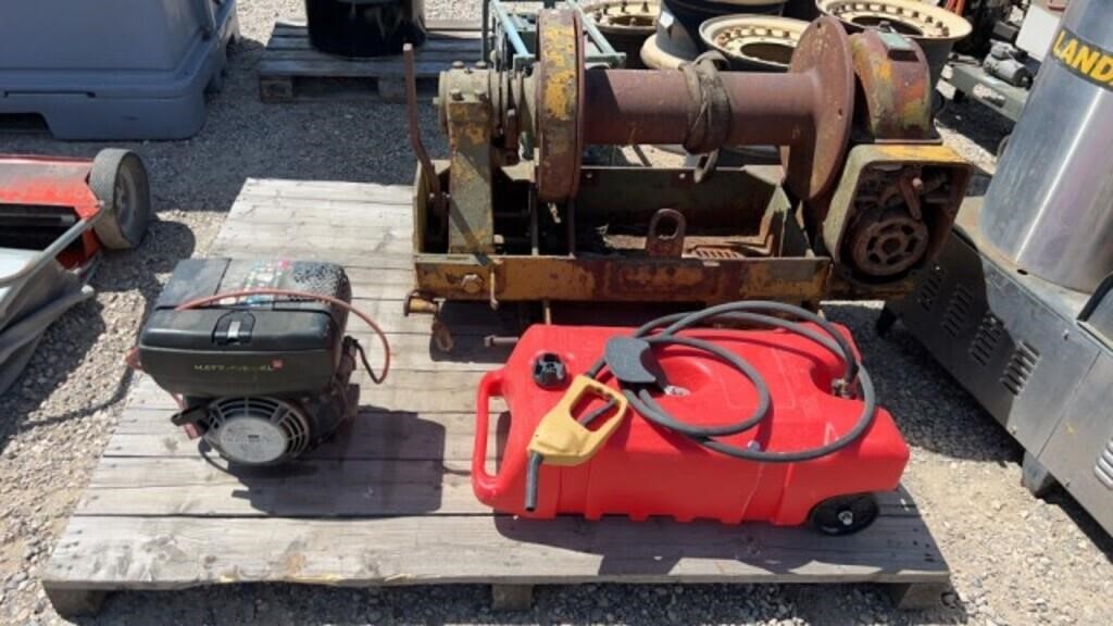 Large Winch w/ Gas Pack Tank