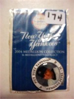 2004 New York Post Yankee medallion Derek Jeter