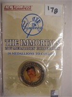 2005 New York Post Yankees medallion Thurman