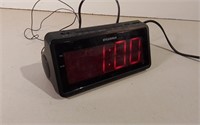 Sylvania Alarm Clock