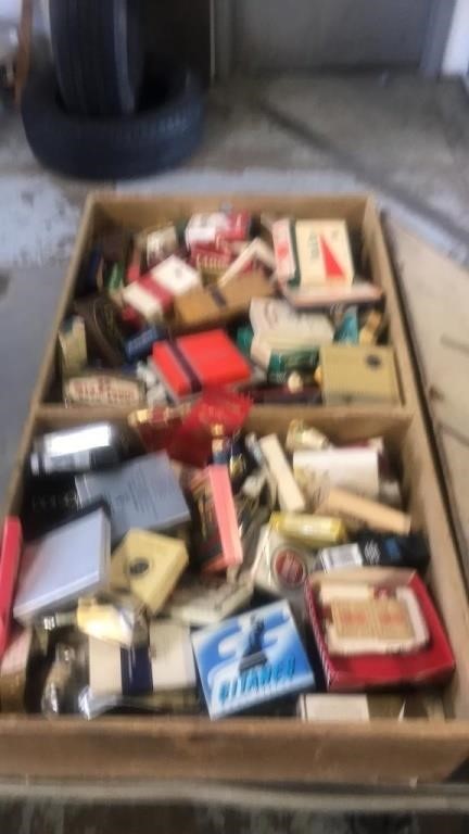 Large box cigarette packs