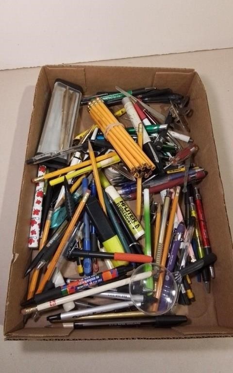 Lot Of Pens, Pencils & Markers