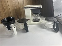 Mr Coffee, SR coffee maker with extra pots
