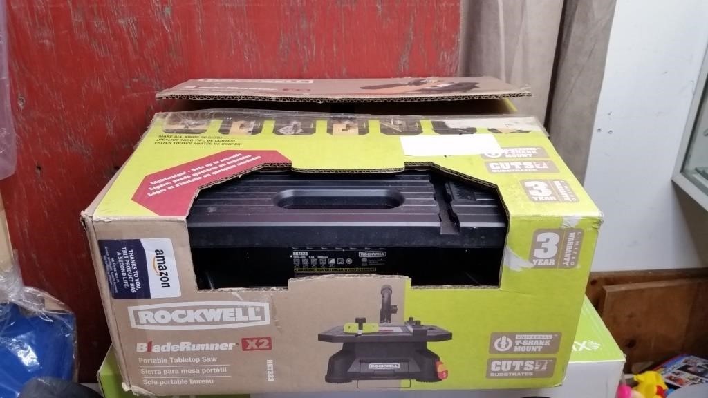 Portable Tabletop Saw Rockwell BladeRunner X2