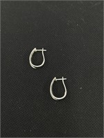 14k earrings 4.6g