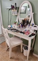 L - VANITY TABLE, CHAIR & CONTENTS (M23)