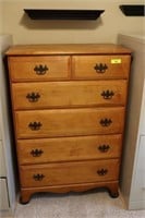 Maple 5 Drawer Chest of Drawers