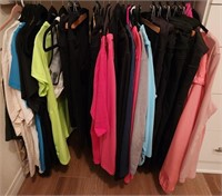 L - MIXED LOT OF WOMEN'S CLOTHING (M28)