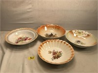 4 Vintage Decorative Serving Bowls