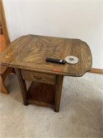 Oak end table