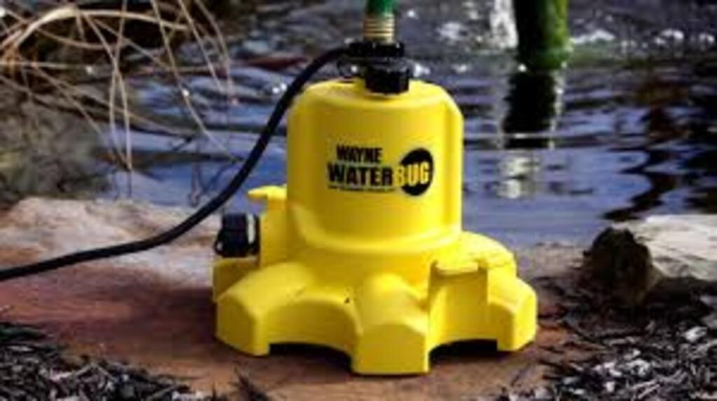 Wayne WaterBUG 1/6 HP Submersible Utility Pump