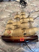 Santa Rosa wooden ship lamp