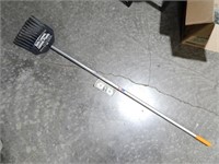 Rake For Tight Spaces 62" L