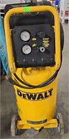 USED DeWalt 15-gal. Standing air compressor
