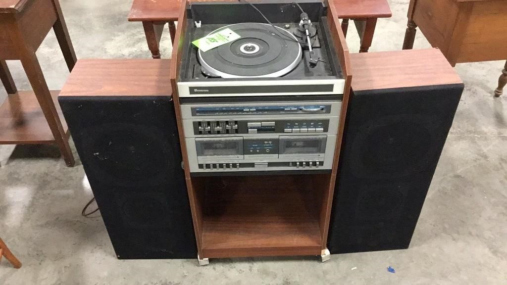 Stereo , cassette , turntable player and speakers