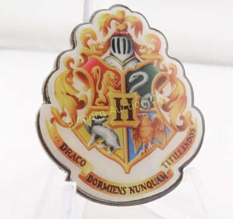 The Hogwarts Crest Pin