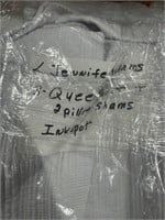 Jennifer Adams Queen Quilt w/ 2 Pillow Shams