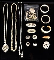 Group of 14 Assorted Jewelry