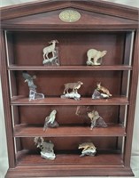 375 - ANIMAL FIGURINES IN DISPLAY CASE (D101)