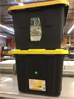 2 storage bins with lids