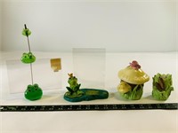 4pcs ceramic frog statues & picture frames