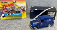 11 - LOT OF 2 DIE CAST COLLECTIBLES (J87)