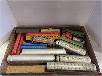 Vintage HO scale train engines and cars