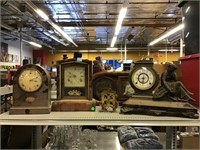 Assorted vintage and antique clocks. For parts,