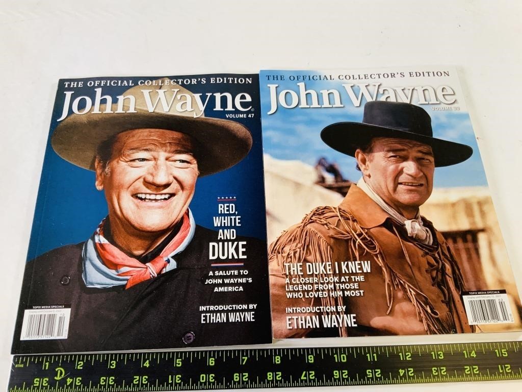 2pcs John Wayne Magazines