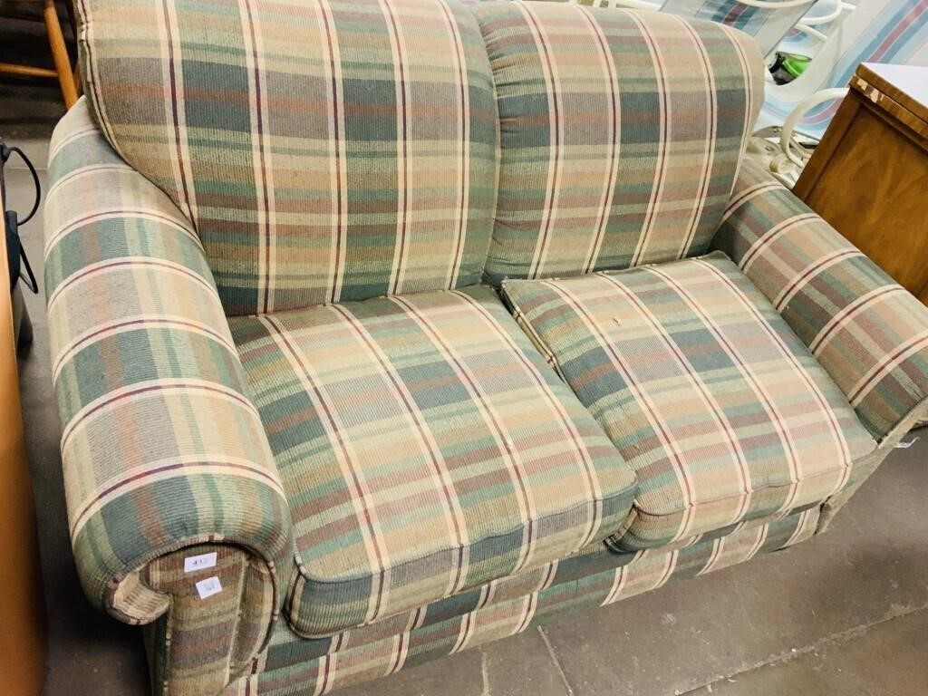 Plaid 2 seat couch