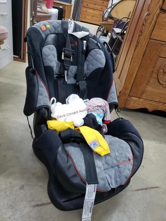 Safety First Front Facing Car Seat