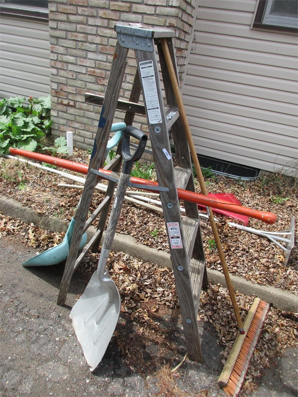 Wooden ladder with extras