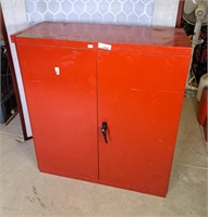 Large tool cabinet