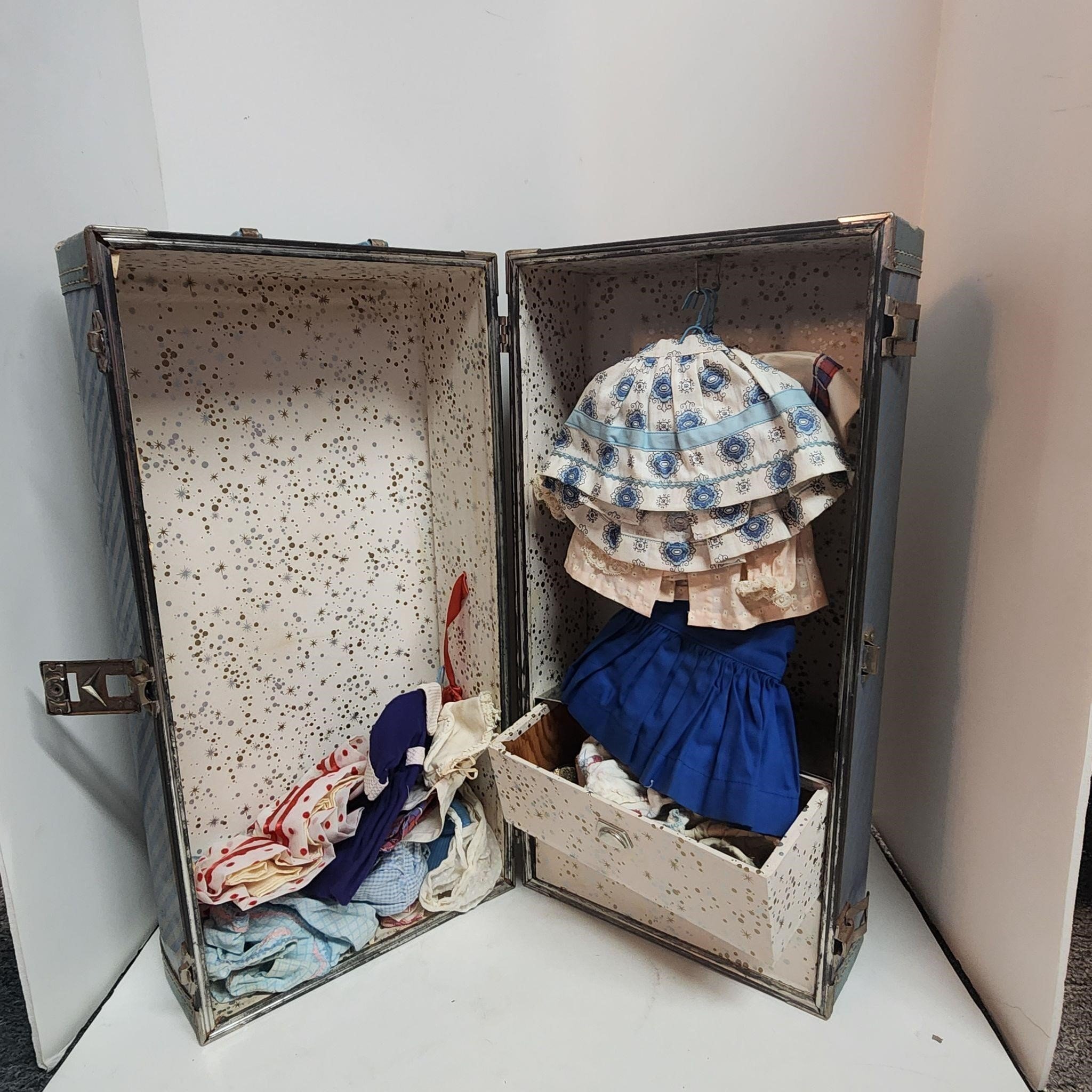 Vintage Doll Case and accessories