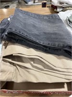 Flat of pants sizes 32-38