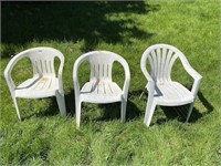Plastic Lawn Chairs, Qty: 3, 1 Mismatched