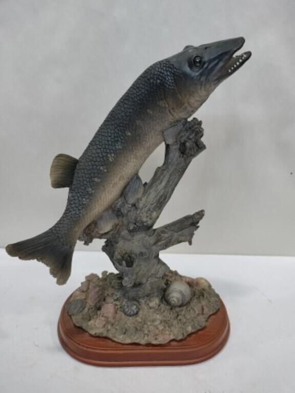 Statue of a fish 10.5