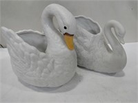Marco 1986 ceramic swan and F.T.D.A 1988 ceramics