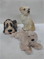 Doggy figurines