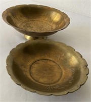 2 Vintage Scalloped Pedestal Brass Bowls Old