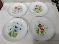 4 Westmoreland flower plates